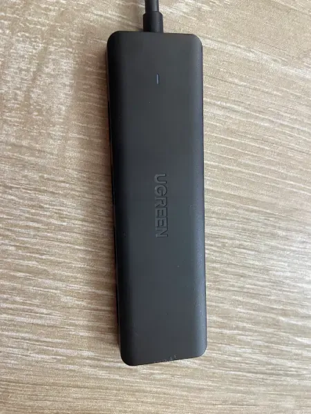 UGREEN hub with Genesys Logic GL3510 chip acting as active USB-C translator